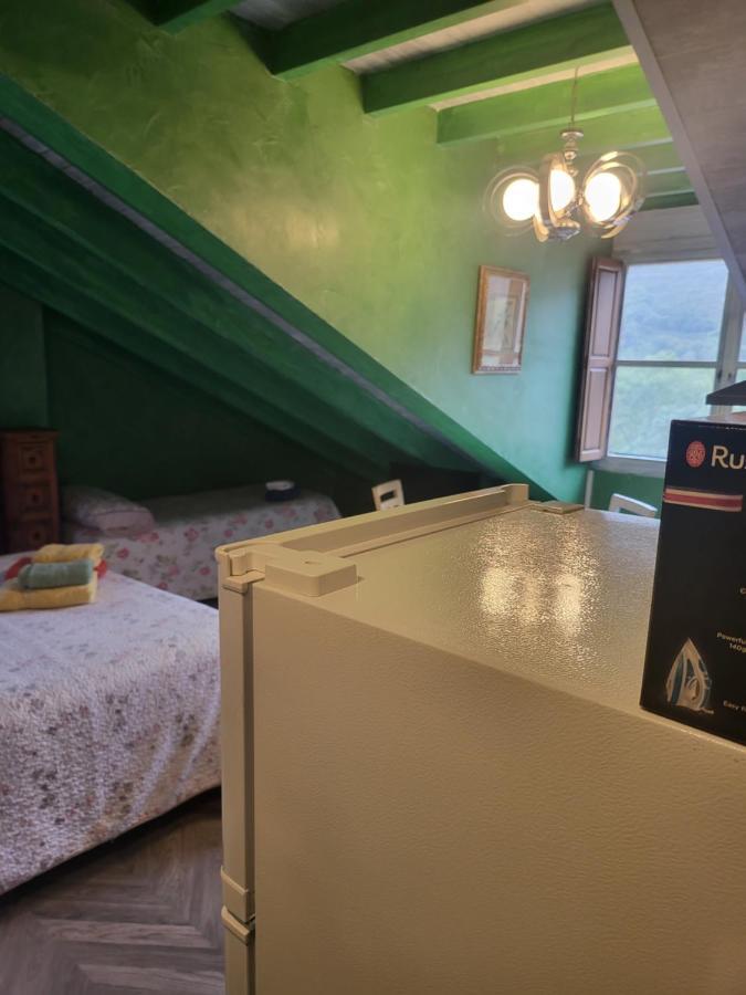 Pension Alfoz De Rondiella Piñeres Exteriör bild
