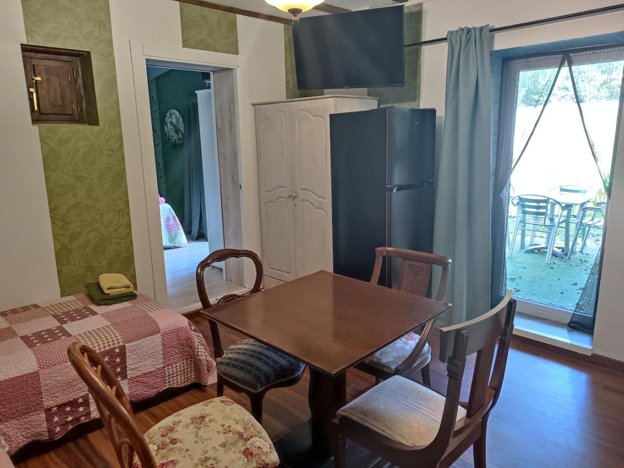 Pension Alfoz De Rondiella Piñeres Exteriör bild